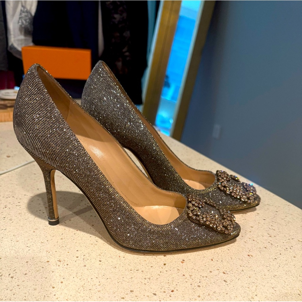 Once work guaranteed authentic stunner Manolo Blahnik
